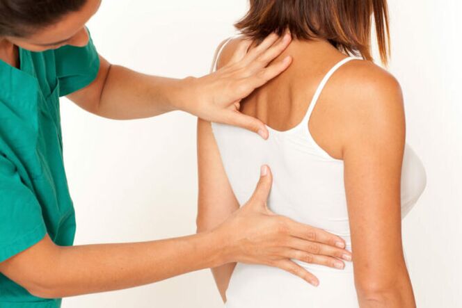 pregled hrbta zaradi bolečin